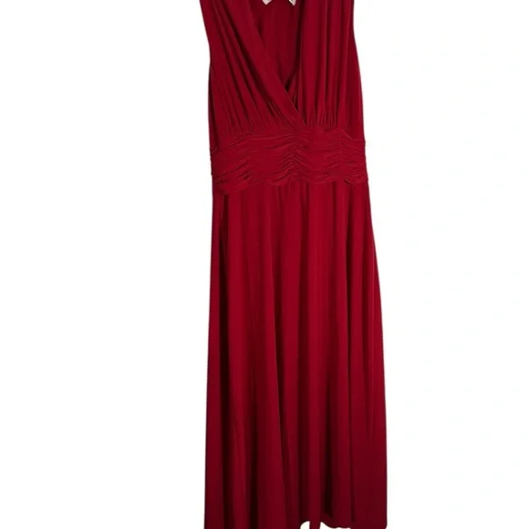 Evan Picone Deep Red Maxi Dress - Picture 3 of 11